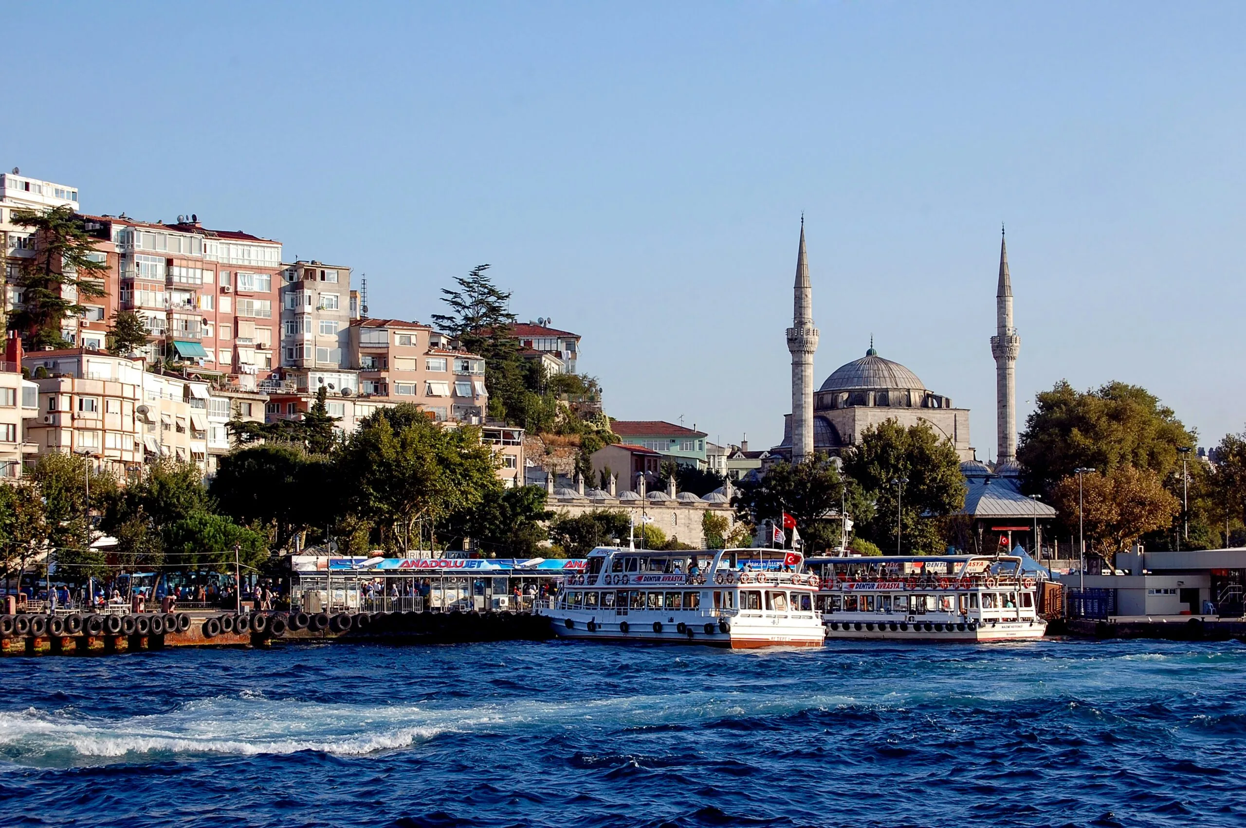 Bosphorus Cruise Boat Istanbul
