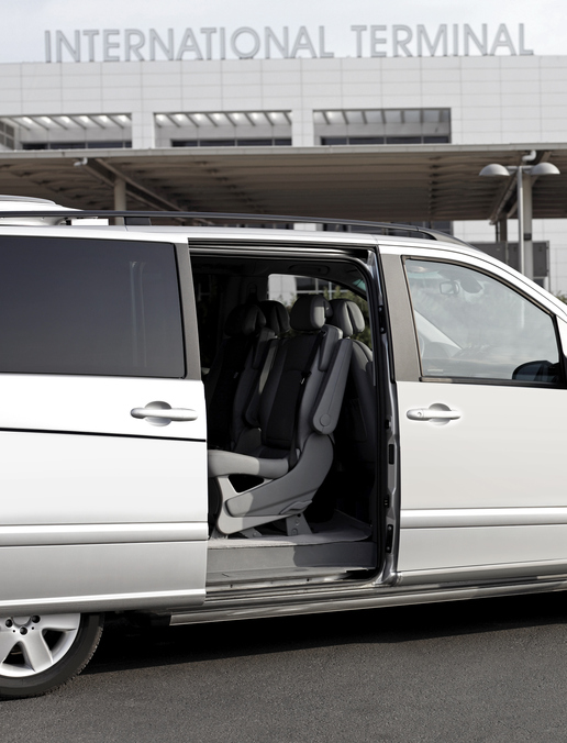Istanbul Airport Transfer Mercedes Vito Meet and Greet
